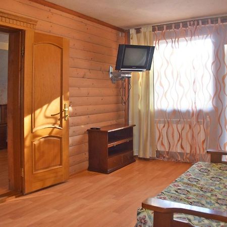 Hotel Лісова Казка à Slavsko Extérieur photo