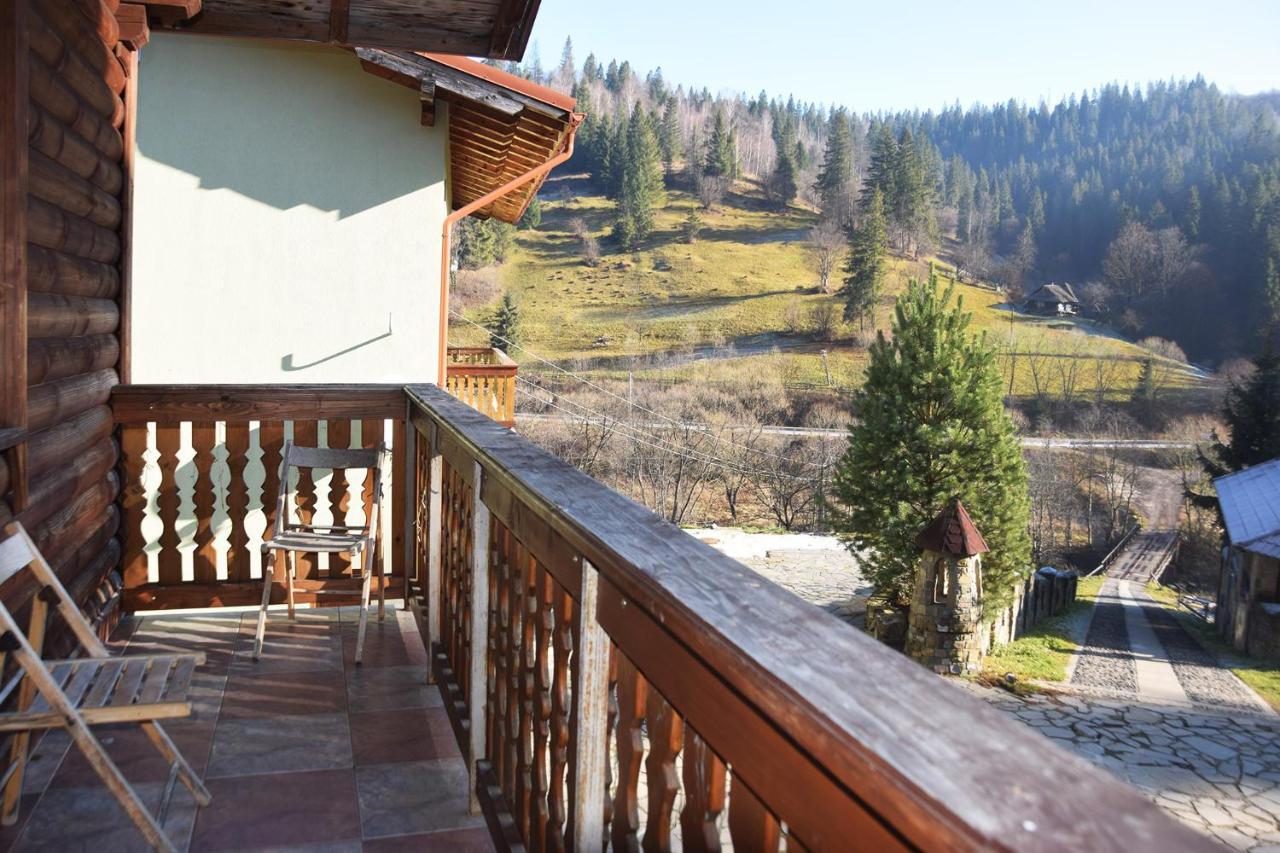 Hotel Лісова Казка à Slavsko Extérieur photo