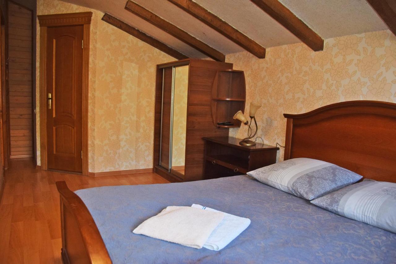 Hotel Лісова Казка à Slavsko Extérieur photo