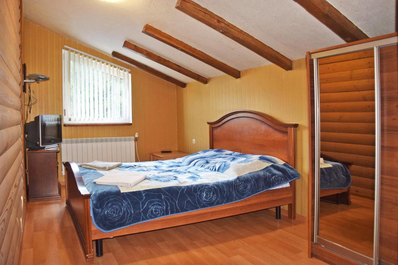 Hotel Лісова Казка à Slavsko Extérieur photo