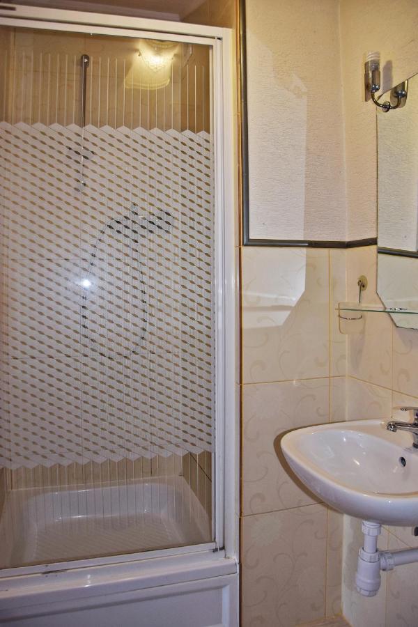Hotel Лісова Казка à Slavsko Extérieur photo